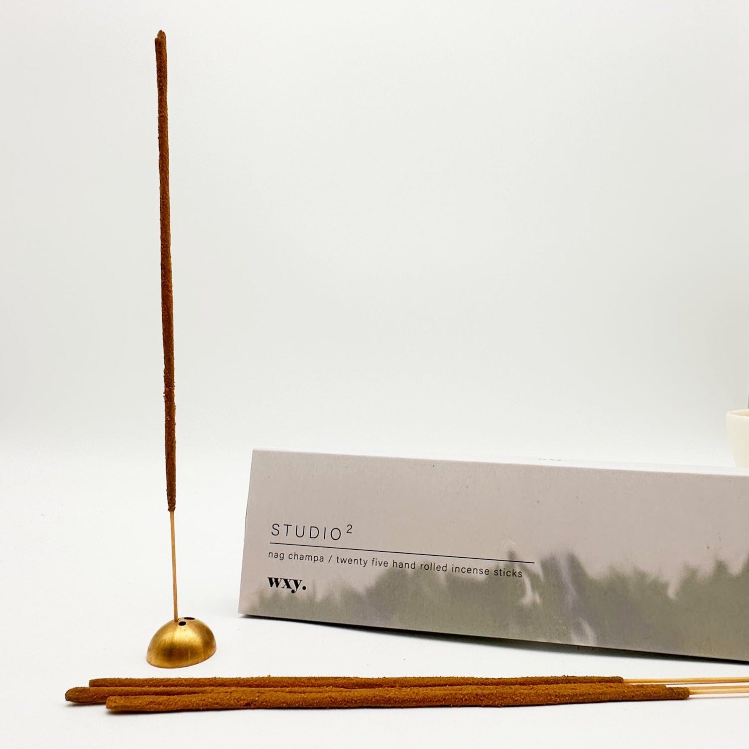 NAG CHAMPA / STUDIO 2 – Räucherstäbchen