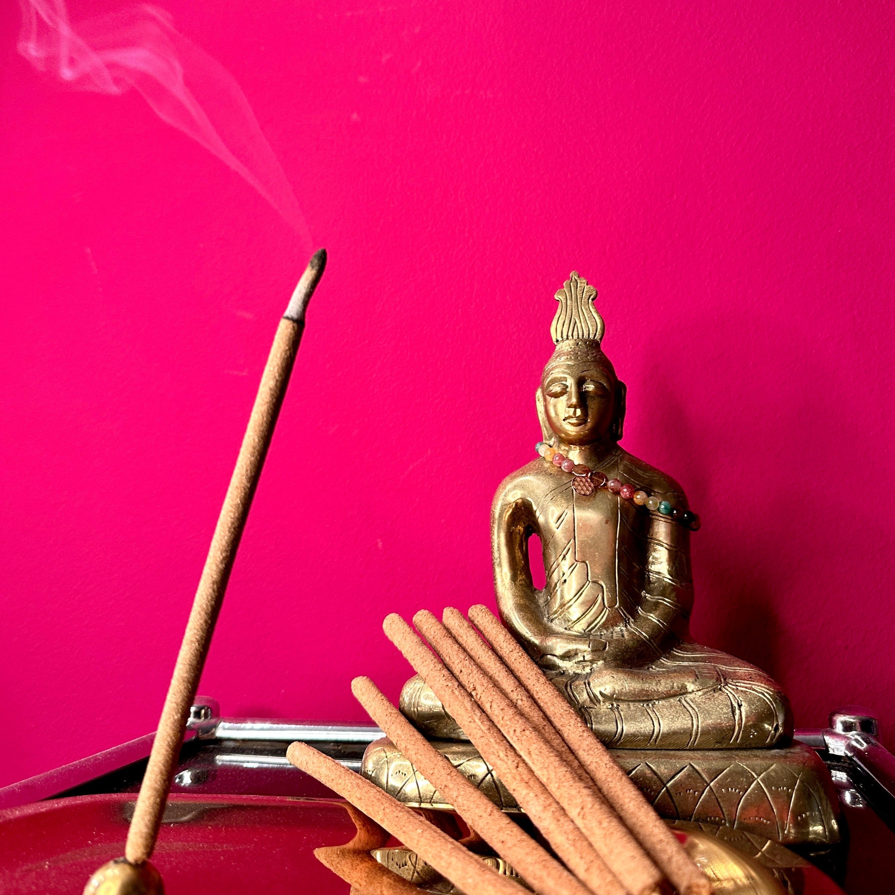PALO SANTO – Natural Ceremonial Sticks