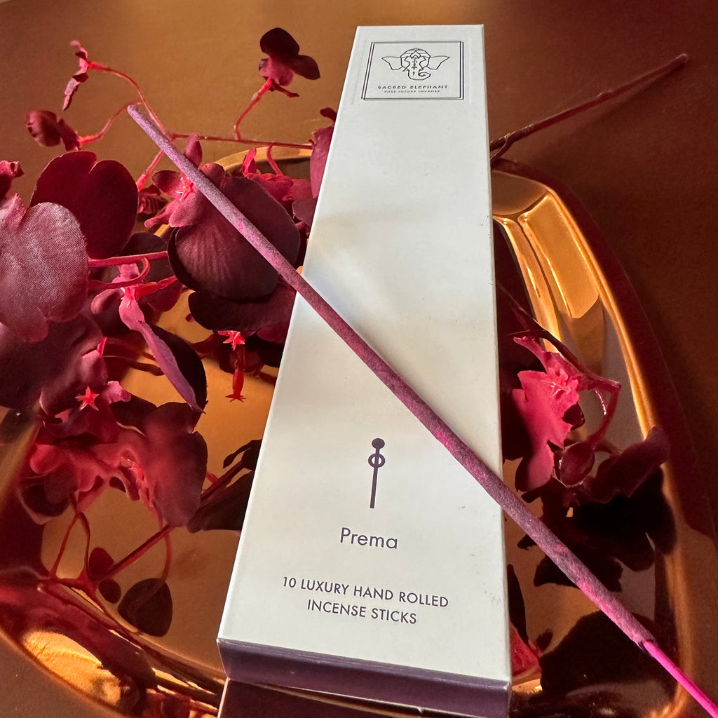 Prema Räucherstäbchen von Sacred Elephant – floraler Duft mit Rose & Sandelholz