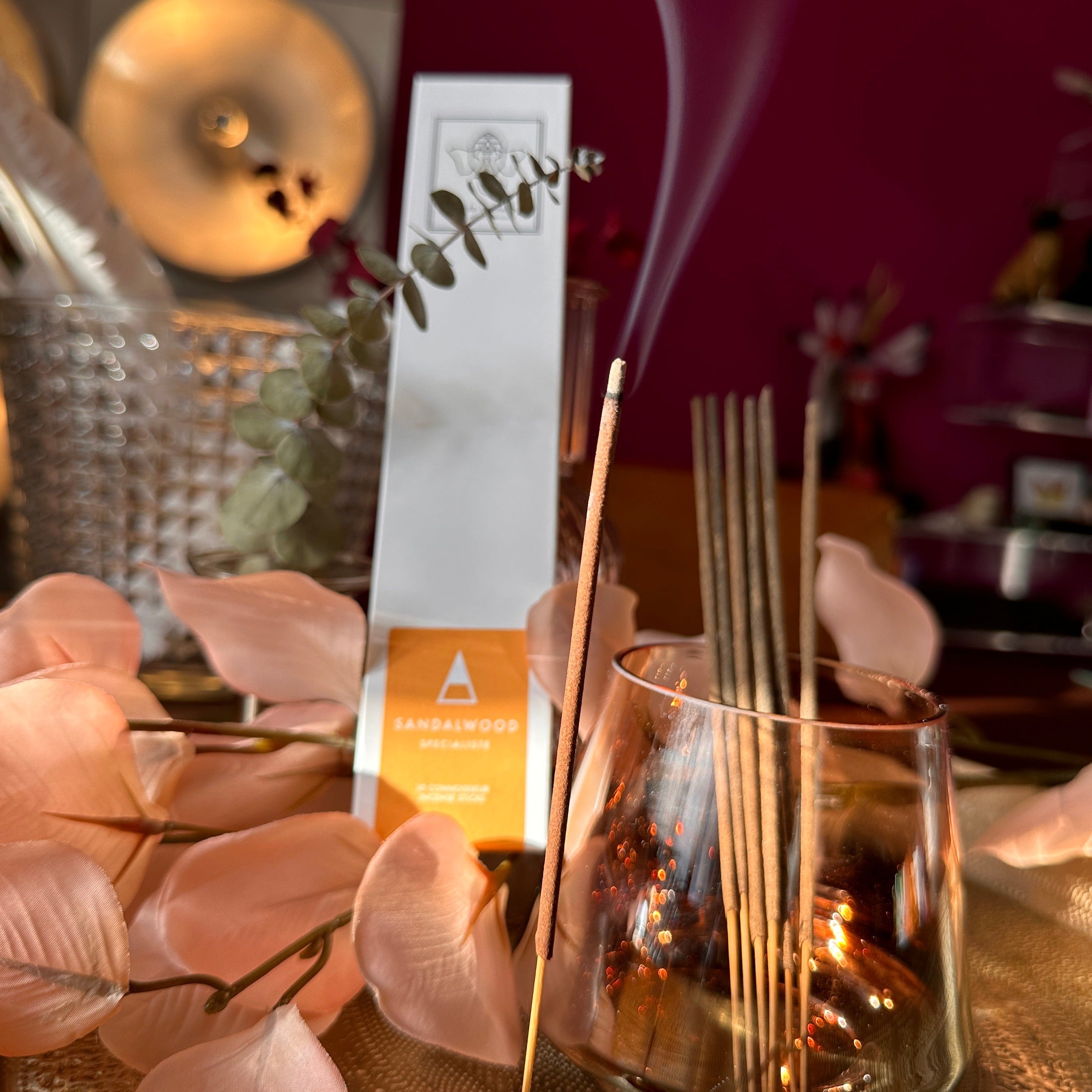 SANDALWOOD SPECIALISTE – Räucherstäbchen - Räucherware