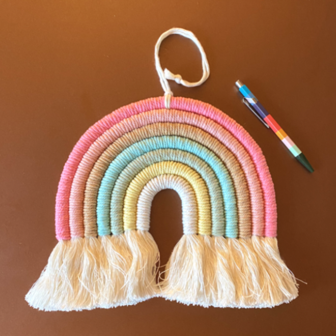 REGENBOGEN – Makramee Dekoration - Regenbogen
