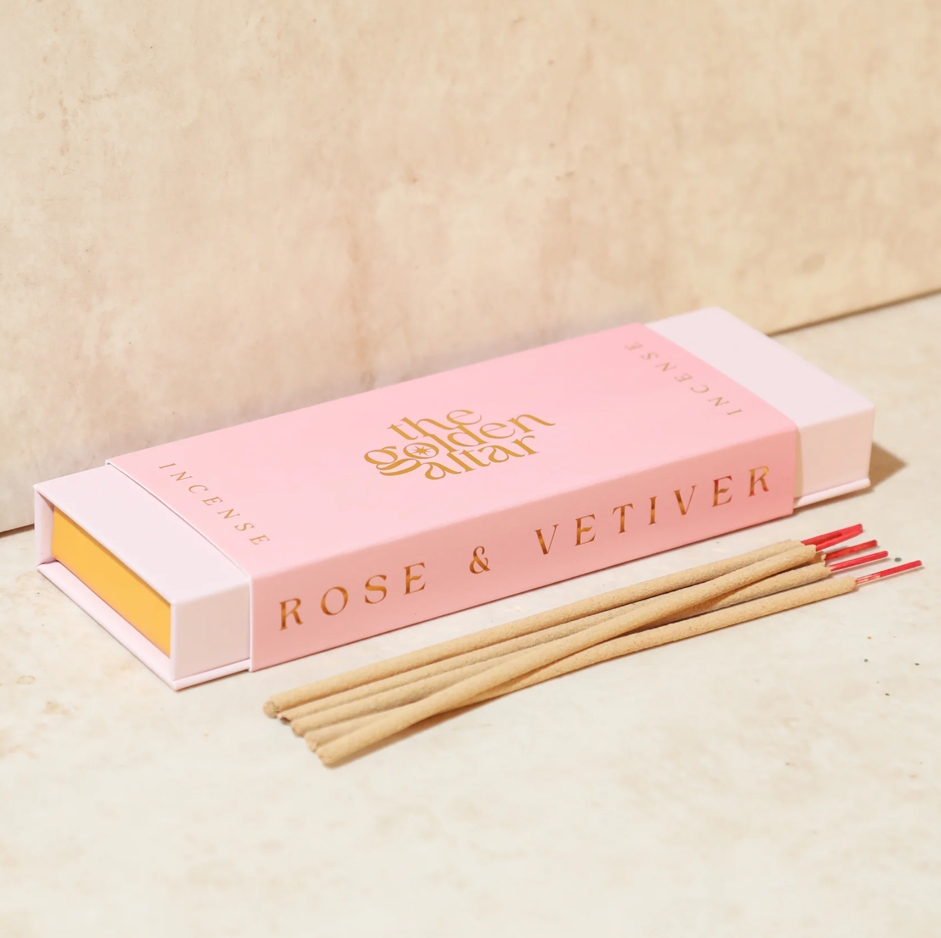 The Golden Altar – Rose & Vetiver