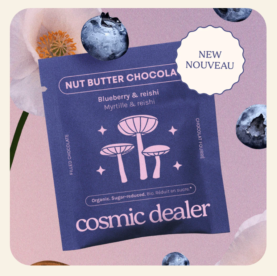 Vegane Bio-Praline von cosmic dealer in schön gestalteter Einzel-Verpackung. Organic und Sugar-reduced.