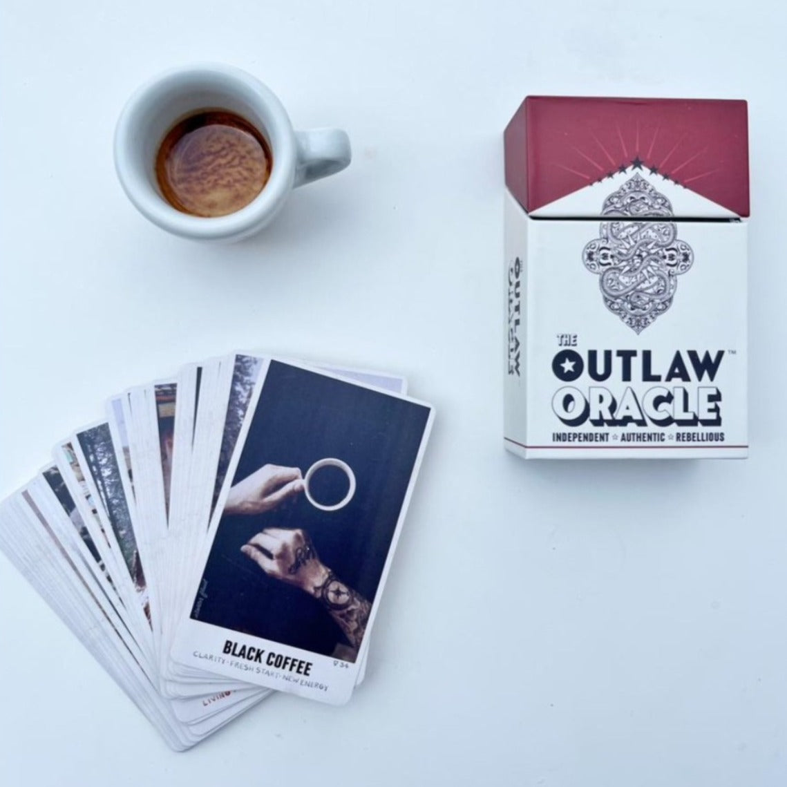 THE OUTLAW ORACLE – Oracle Cards (engl.) - Karten